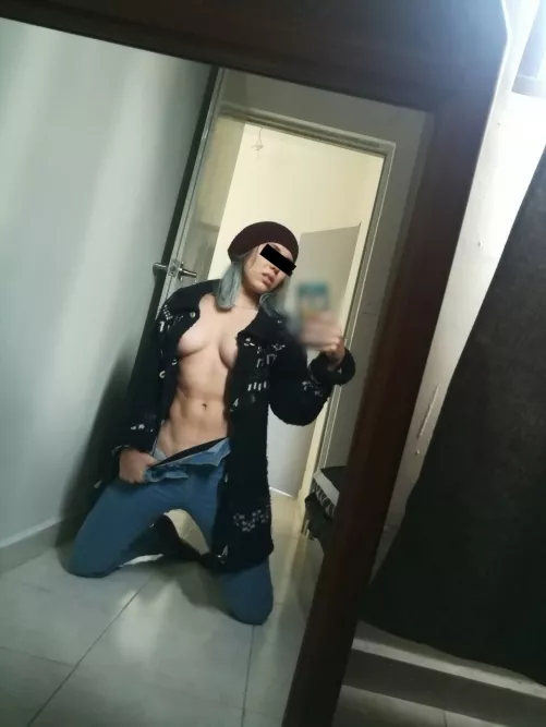 Lazy Sunday vibes by CecilleBiNight