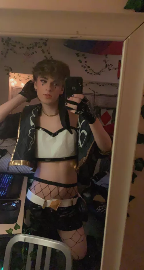 League of legends cosplay got me like by Femboy_Goose