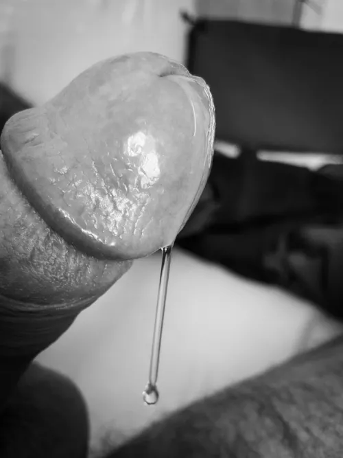 Leaking all day by Doni_Ramos