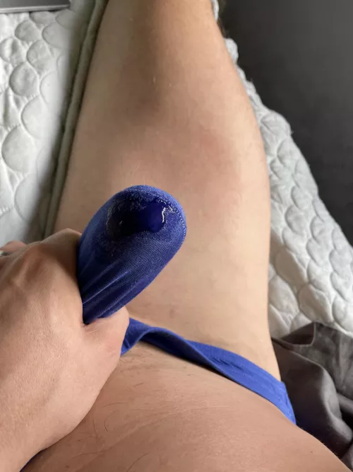 Leaking through by xxMrAdamsxx