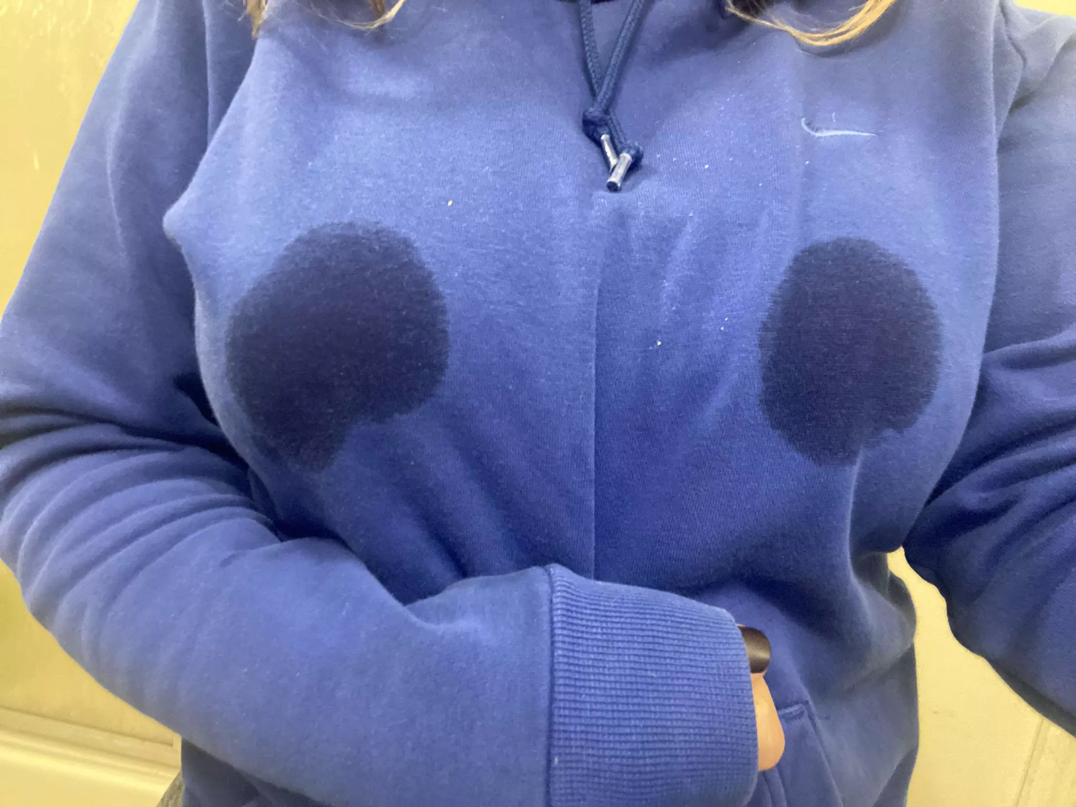 😅😅😅😅 leaking thru everything posted by RaelynnandKylie