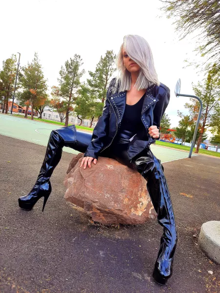 Leather jacket and pants...do I make your heart race? 😈 by DomRose4