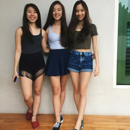 Left, middle, right? by slowlycrookedpeanut