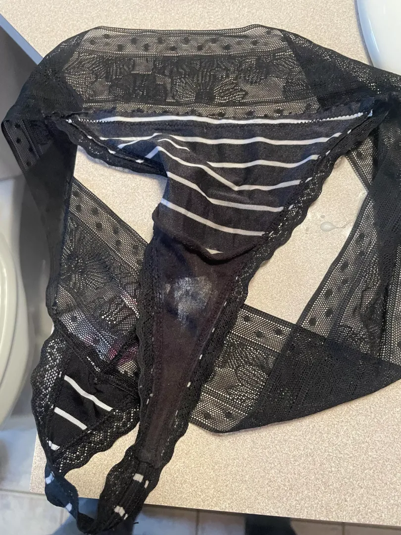 Left on the bathroom floor for me. My 41 y/o wife must’ve been horny 😈 posted by Jayson_Waterfalls6