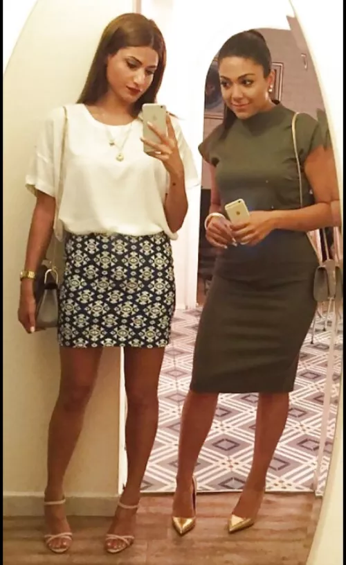 Left or right by Chaturbater1