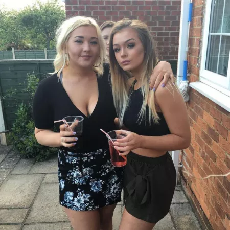 Left or Right? [2] by buntyisbest