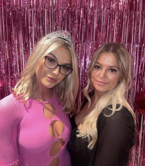 Left or right? by crapdeath