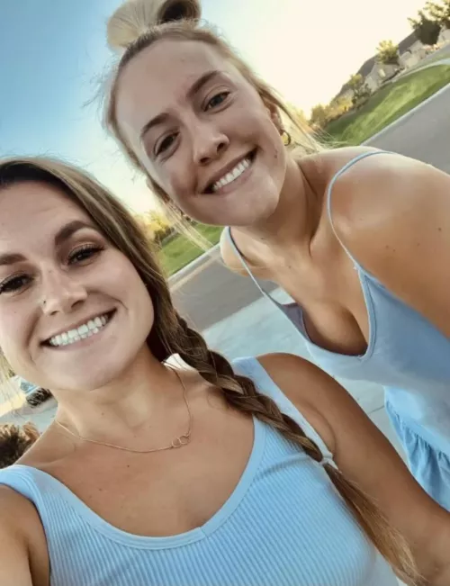 Left or right by dirtyfreak33