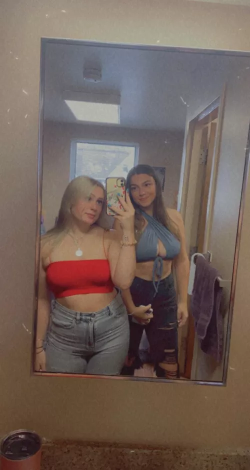 Left or Right? by BeKeSe12