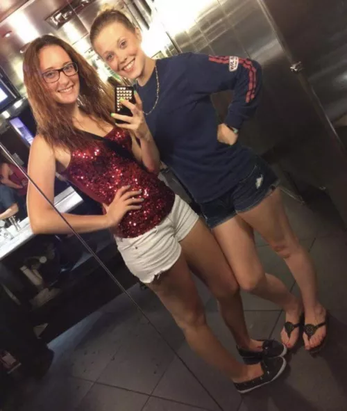 Left or right by Wildlits