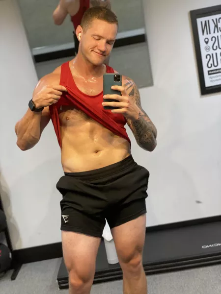 Leg day isn’t the only thing that gets me this sweaty 😉 by Charm642