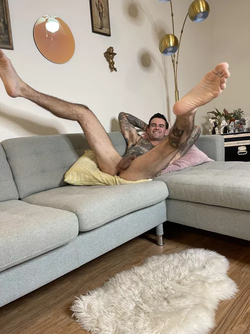 Legs in the air and a smile on my face. The rest is up to you 😉 by tonyjfrank