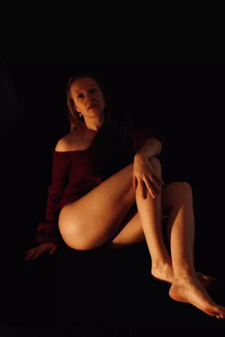 Legs stay close… [f] by Storytaeller