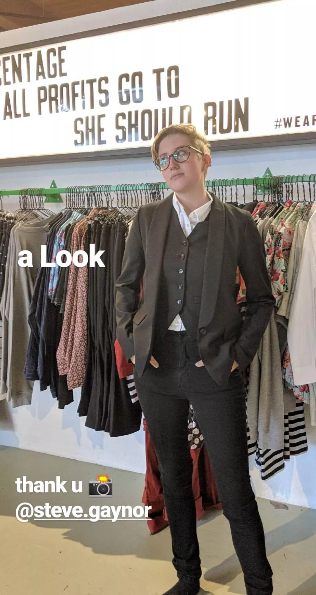 Leighton in a suit is too strong posted by ThrowawayMSS