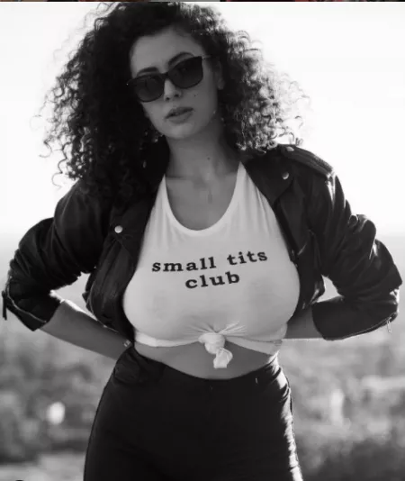 Leila Lowfire by DisposableForNsfw_