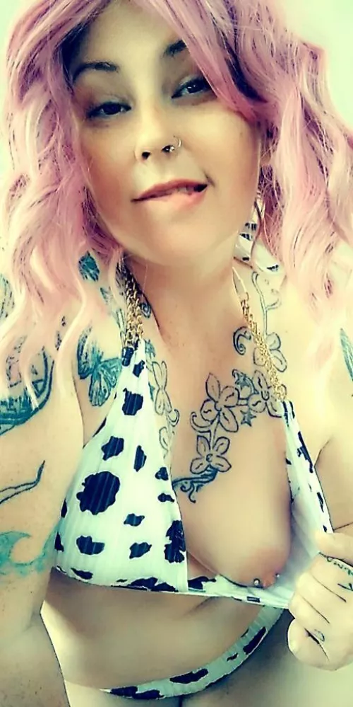 Lemme show you somethin by MistyPlay