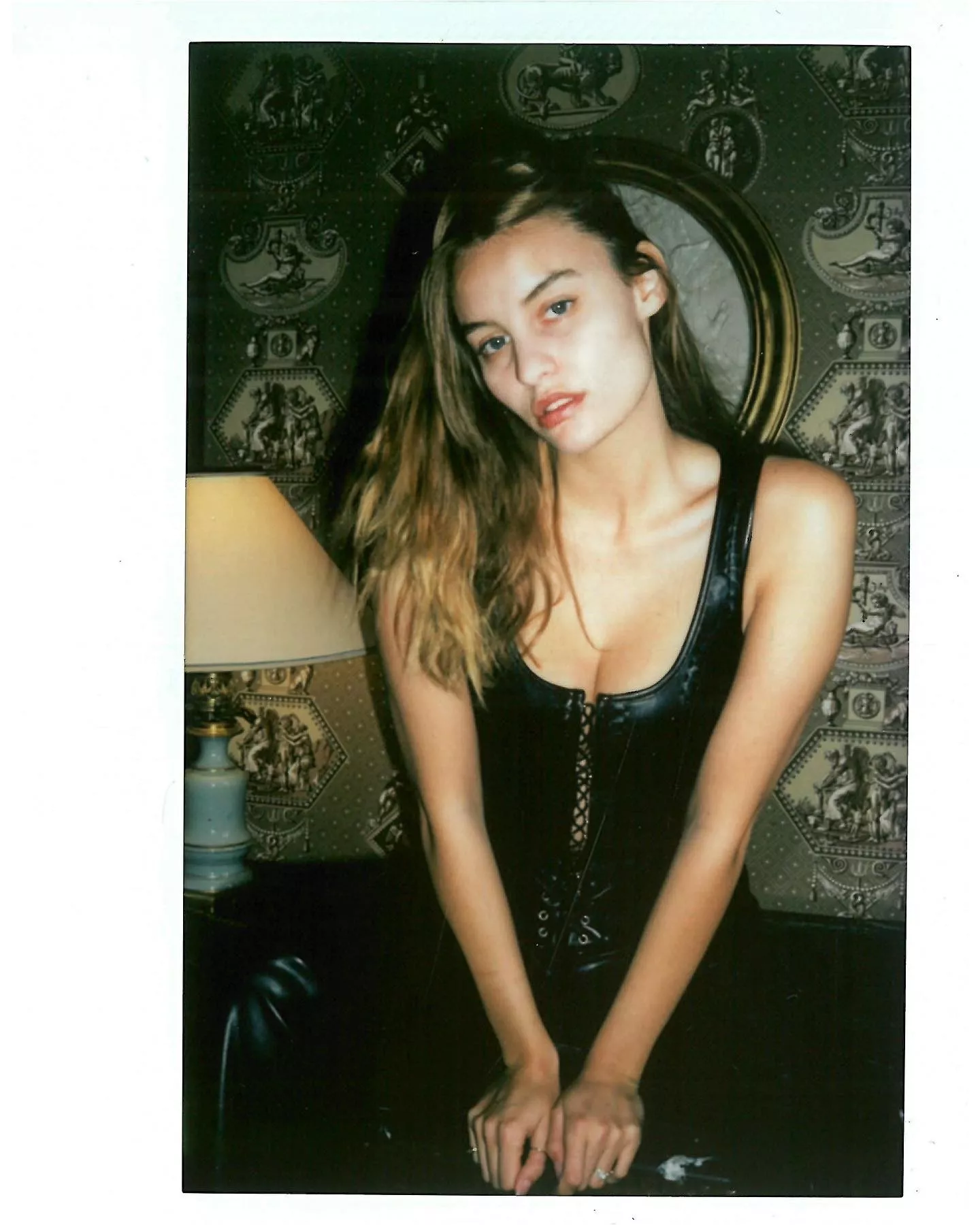 Lena Simonne posted by DlngoLex