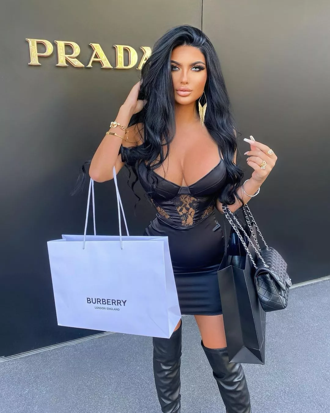 @lenakeskic posted by gooningaccount