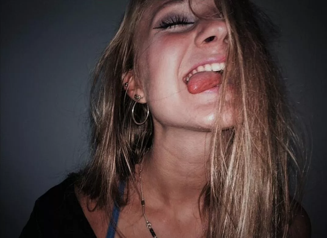 Lend a hand please? posted by Time_Ad5595