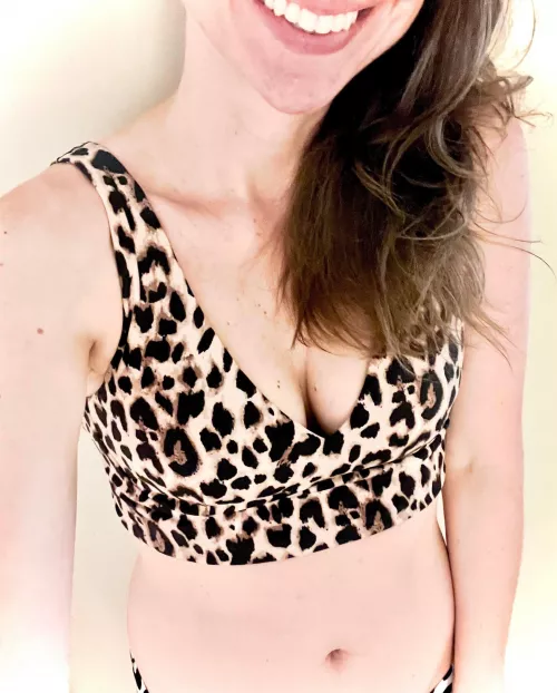 Leopard print lingerie? by Jennastarfuck