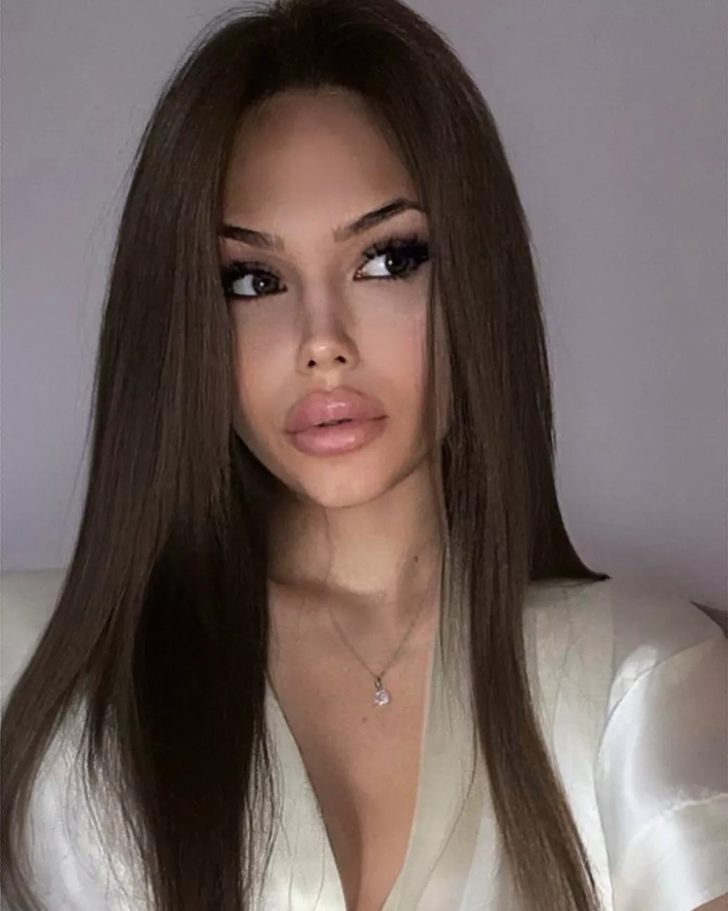 leraazarko posted by gooningaccount