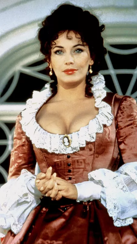Lesley-Anne Down (1980s) Lesley-Anne Down (1980s) by hennawolf148