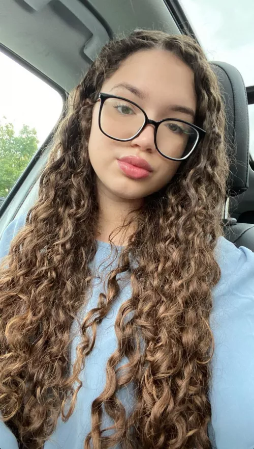 Leslie by HarryRichard2069