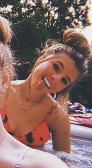 Let her see the cum kik mrdougg posted by Psychological-Care30