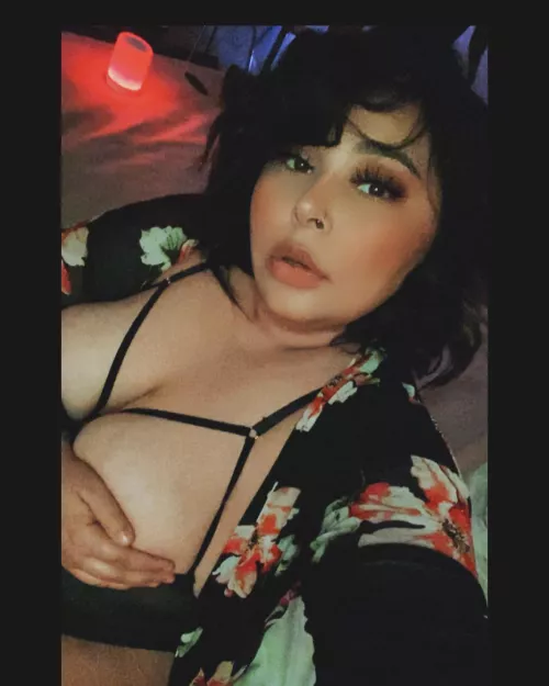 Let me be your fantasy BBW by Connect_Air_8084