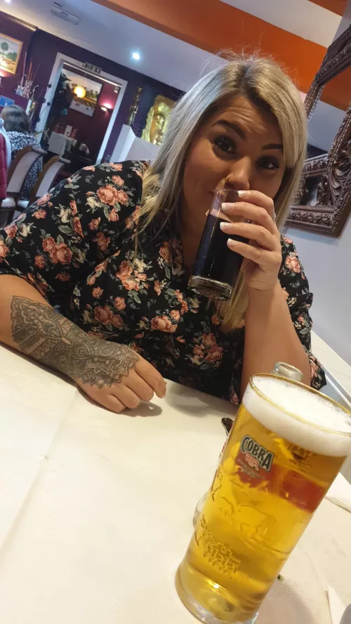 Let me be your secret by marriedslut32