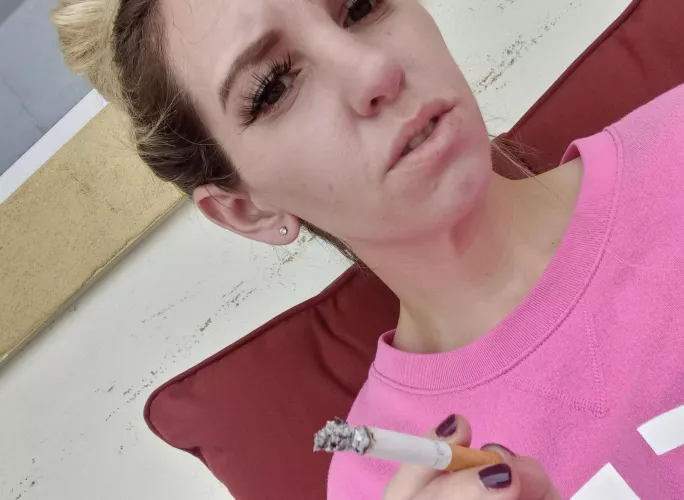 Let me be your ☀️ sunshine after your long day at work we can always split that cig together ! by PantiePrincess300