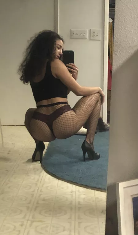 Let me bounce on that cock by chloestar7