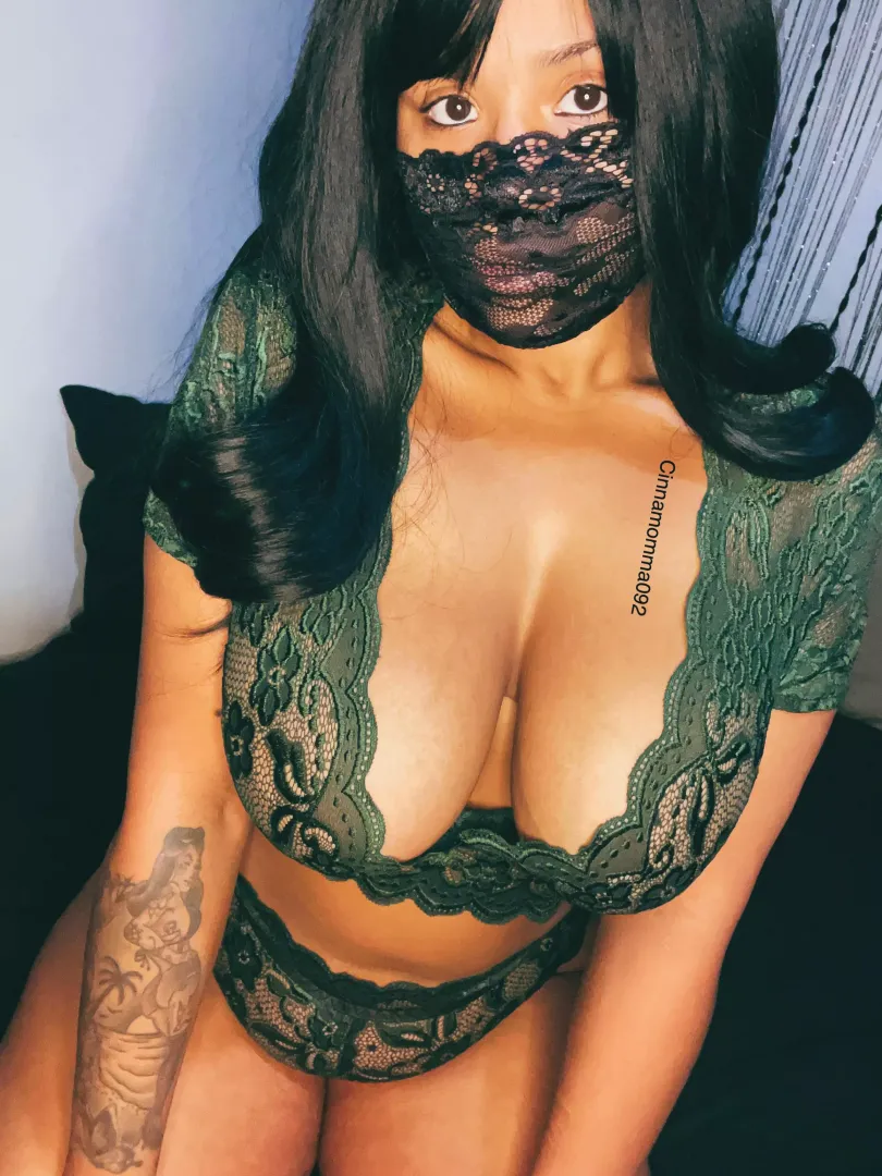 Let me come wake you up? ☺️🌞 posted by Cinnamomma092