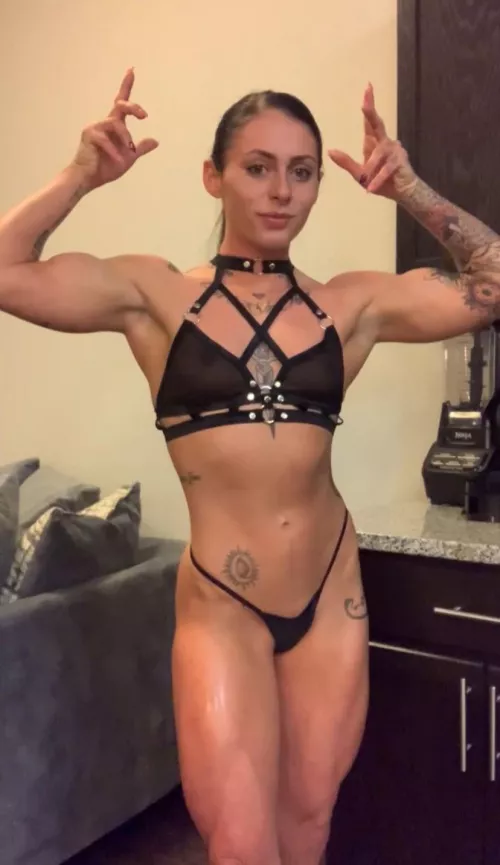 Let me dominate you by armanimila