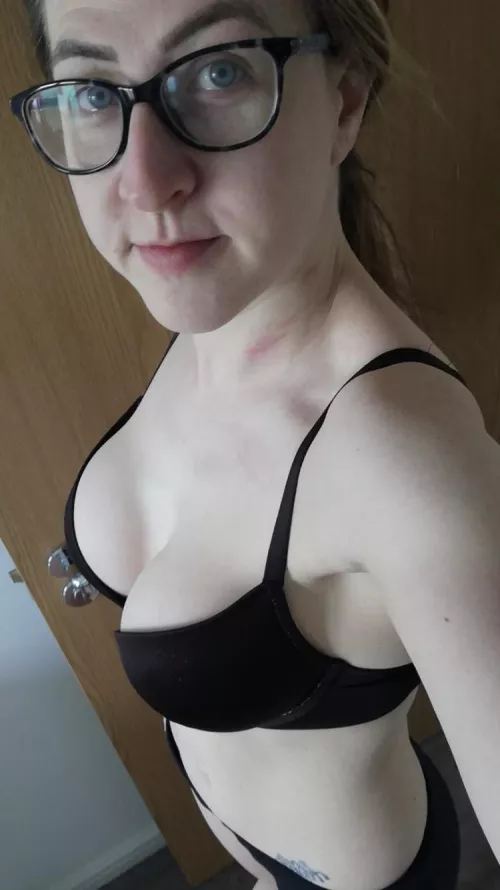 Let me feed you my wifes nude til you cum. Tribbers only. Kik: her_proud_hubby by BackgroundMaterial28