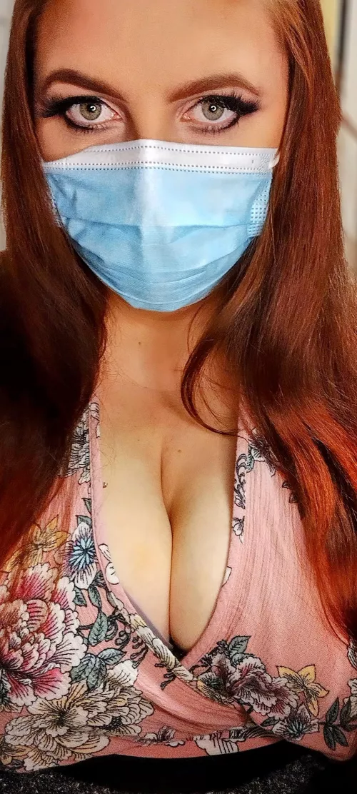 Let me get a really good look at you. by ScarletttheMistress