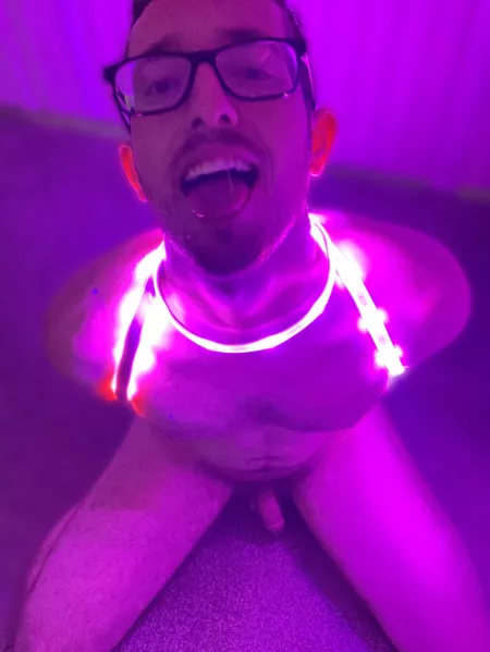 Let me help out 😈 by Tim_Explicit