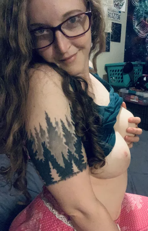 Let me live out your fantasies 🥰 by Ruthryan22