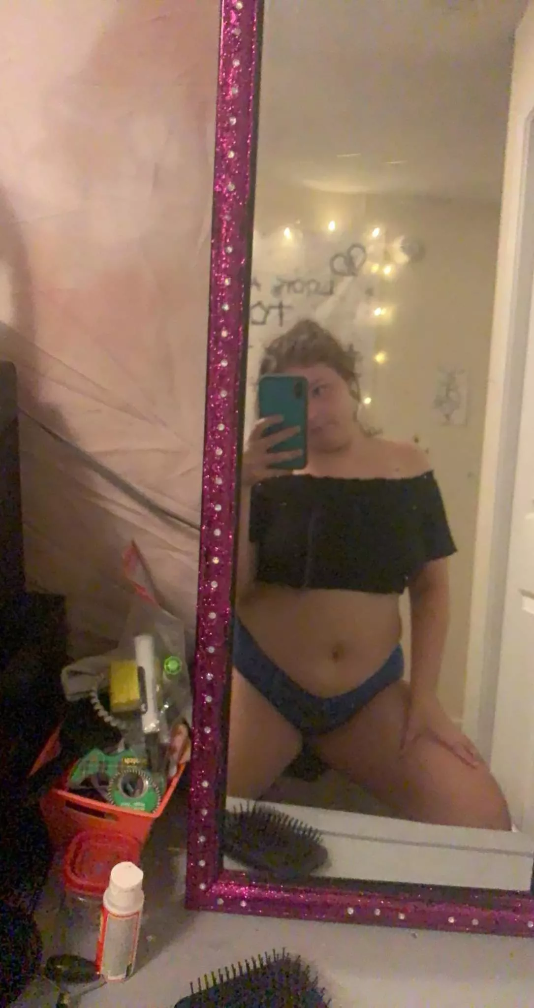 Let me put this pussy In your face🤫 posted by anaitat_ttive