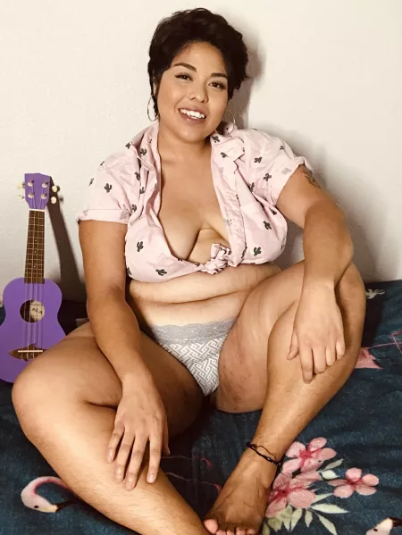 Let me serenade you 💕 by mau_darling