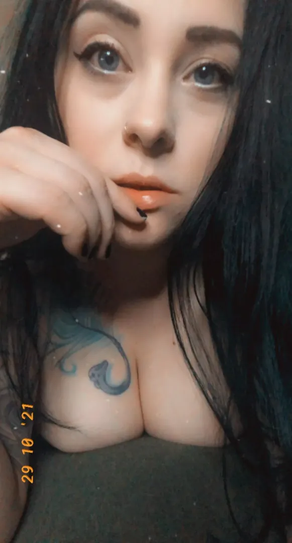 Let me steal your soul. posted by Thattattooedgirl_