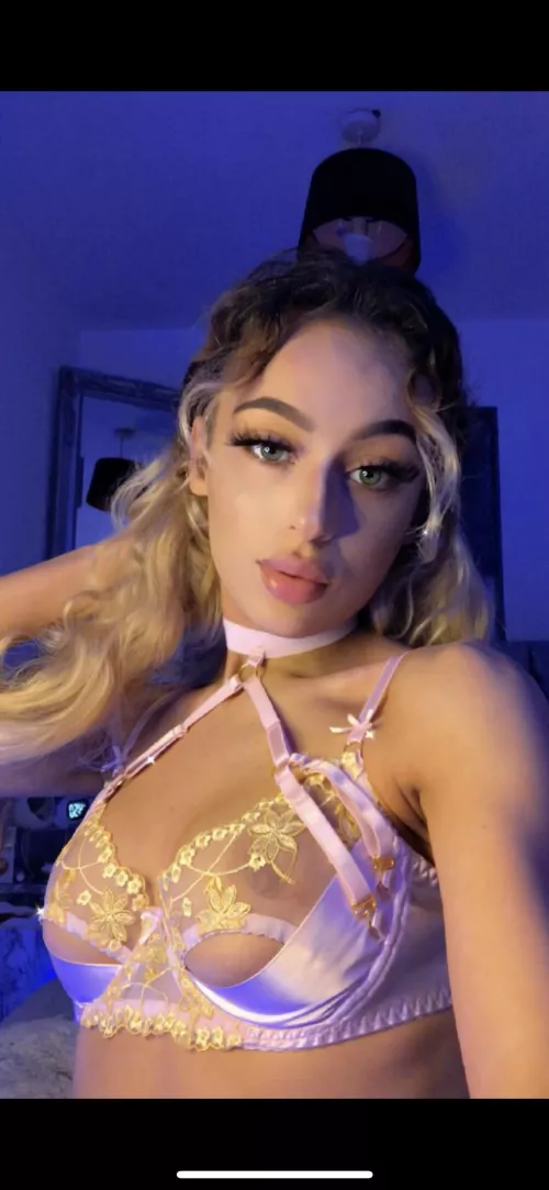 Let me suck and fuck you daddy ;) by Odd_Cartographer_870