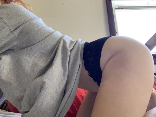 let me suffocate you💖 by altpup