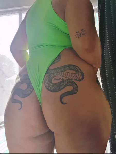 Let me suffocate you with this fatty by amethystbumblebee