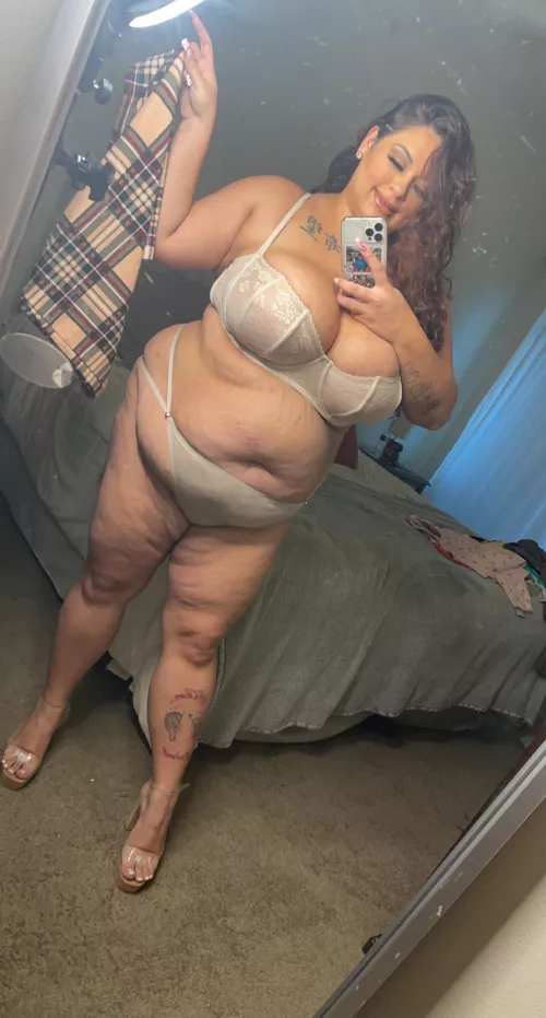 Let me take it off for you 💋 by Cremita90sbaby