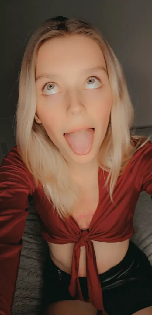 Let me taste... by MariaAnjel