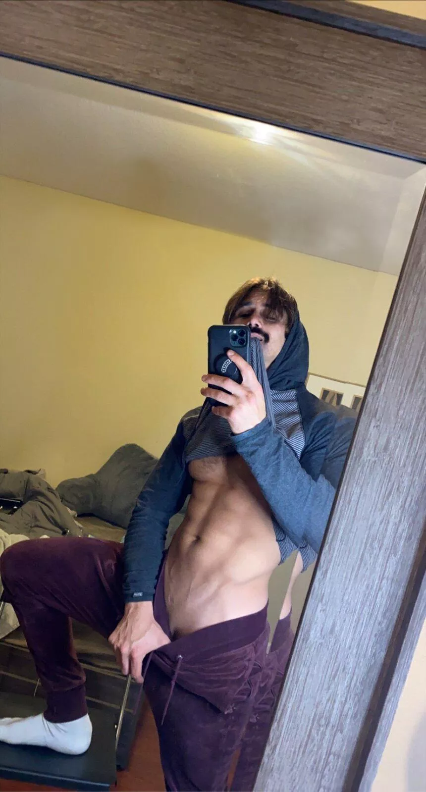 Let me tease you 😈 posted by Altruistic_Sign_3698