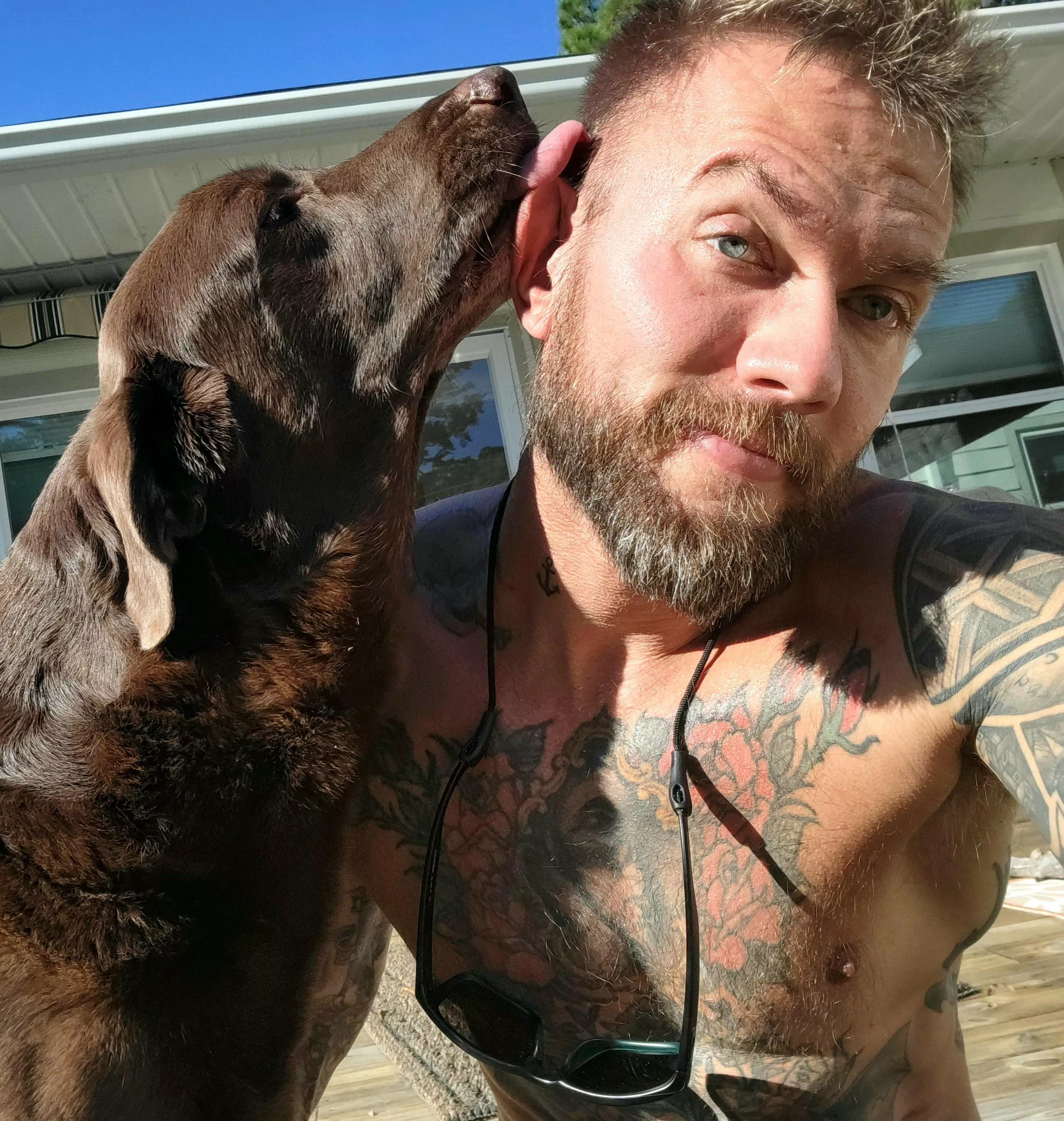 Let me tell you about my best friend ❤ posted by BunkmosEs