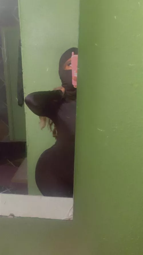 Let me whoop you 😮‍💨 by Jasdaslutt