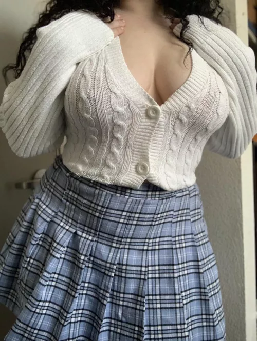 let’s bang out some homework ;) by babylainey1